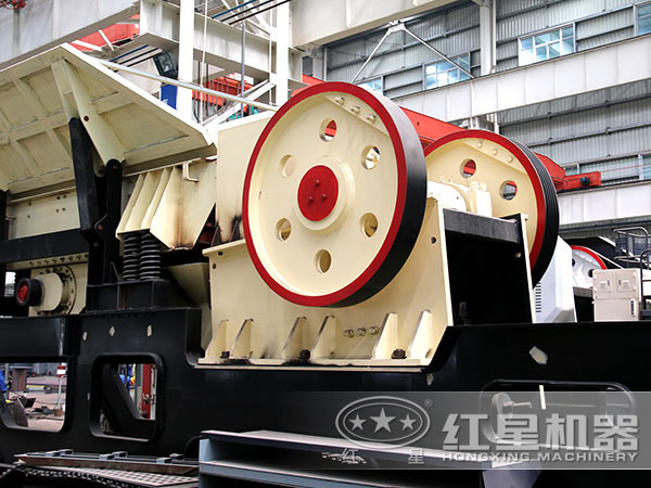 顎式移動破碎站性能優勢 顎式移動破碎站性能優勢