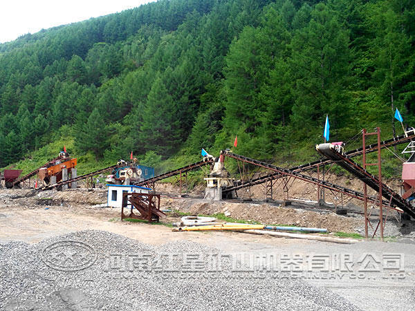 制砂生產線現(xiàn)場