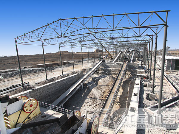 912鄂式破碎機生產現場 912鄂式破碎機生產現場