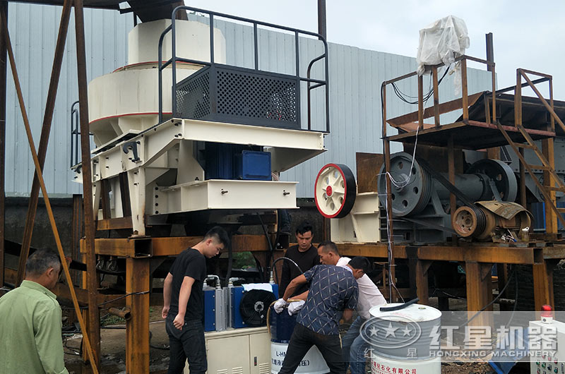 制砂設備安裝、調試現場